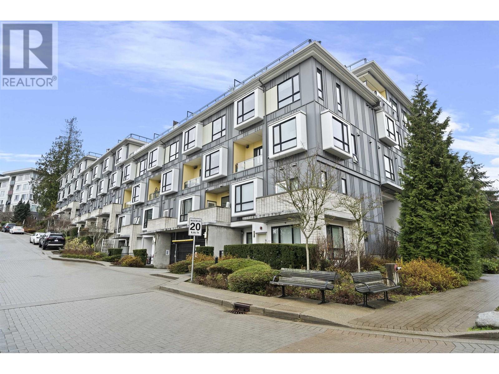 Listing Picture 17 of 18 : 108 9350 UNIVERSITY HIGH STREET, Burnaby / 本拿比 - 魯藝地產 Yvonne Lu Group - MLS Medallion Club Member