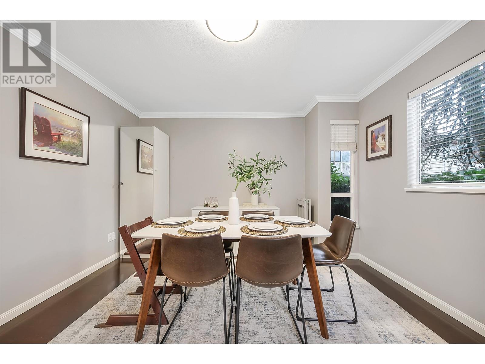517 St. Andrews Avenue, North Vancouver, British Columbia  V7L 4W2 - Photo 12 - R2955934