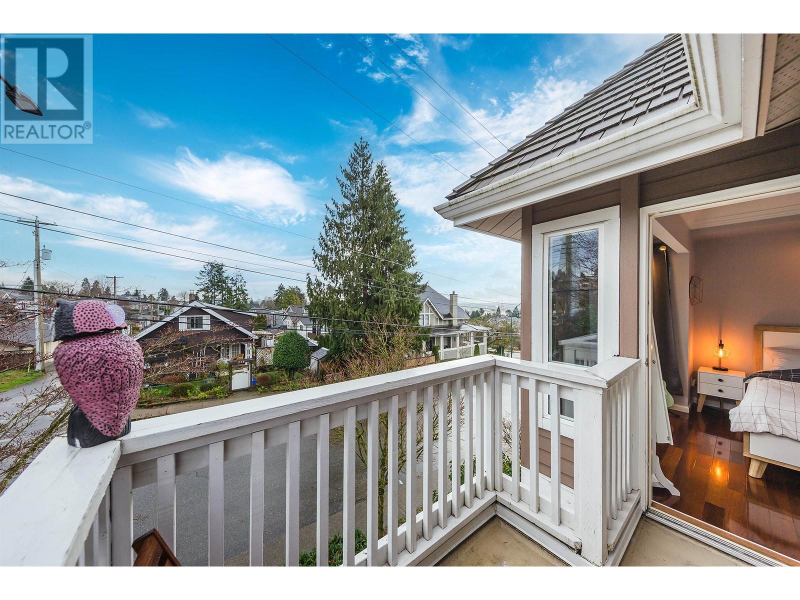 517 St. Andrews Avenue, North Vancouver, British Columbia  V7L 4W2 - Photo 24 - R2955934