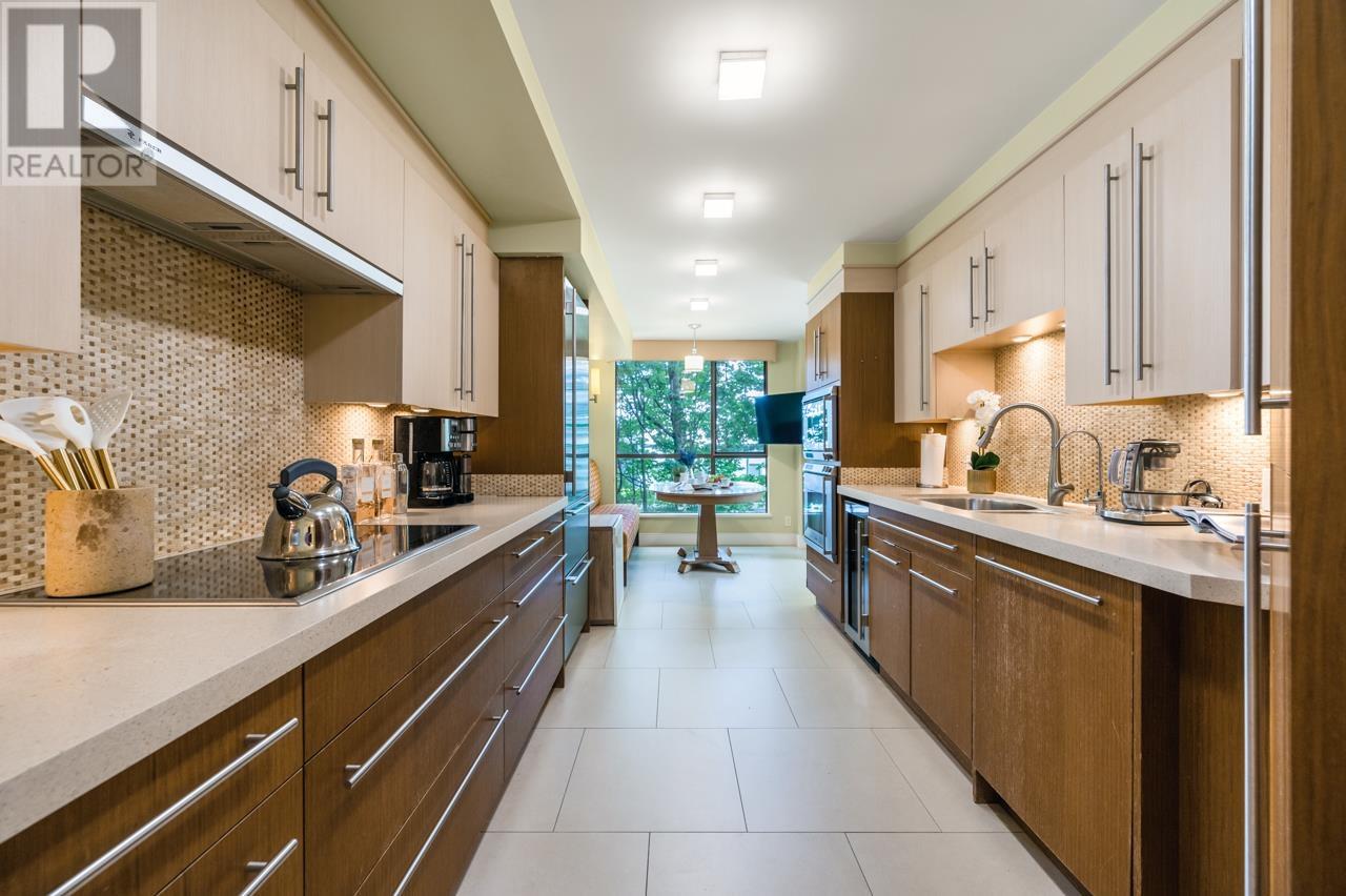 Listing Picture 10 of 20 : 306 1575 W 10TH AVENUE, Vancouver / 溫哥華 - 魯藝地產 Yvonne Lu Group - MLS Medallion Club Member