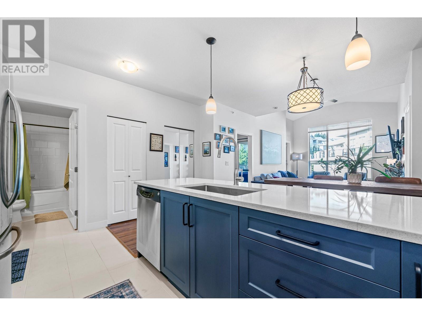 406 240 FRANCIS WAY, new westminster, British Columbia