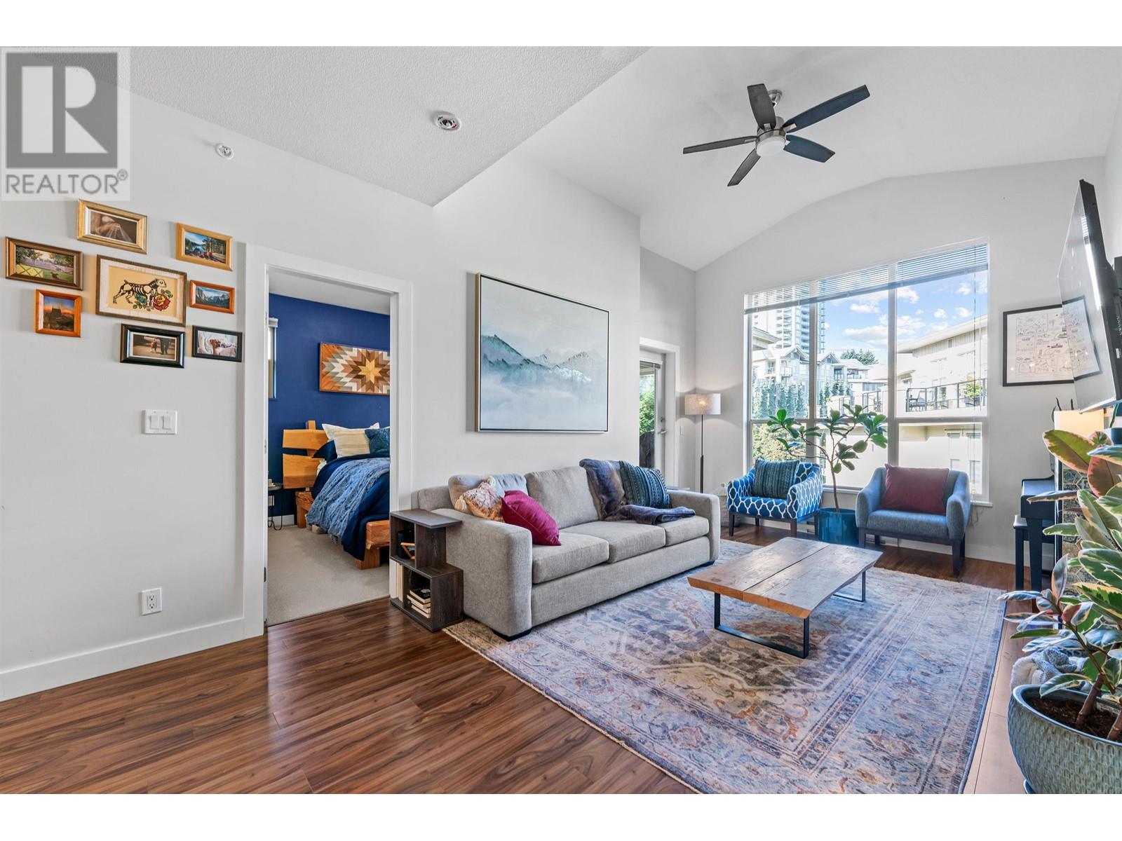 406 240 Francis Way, New Westminster, British Columbia  V3L 0E5 - Photo 3 - R2955947