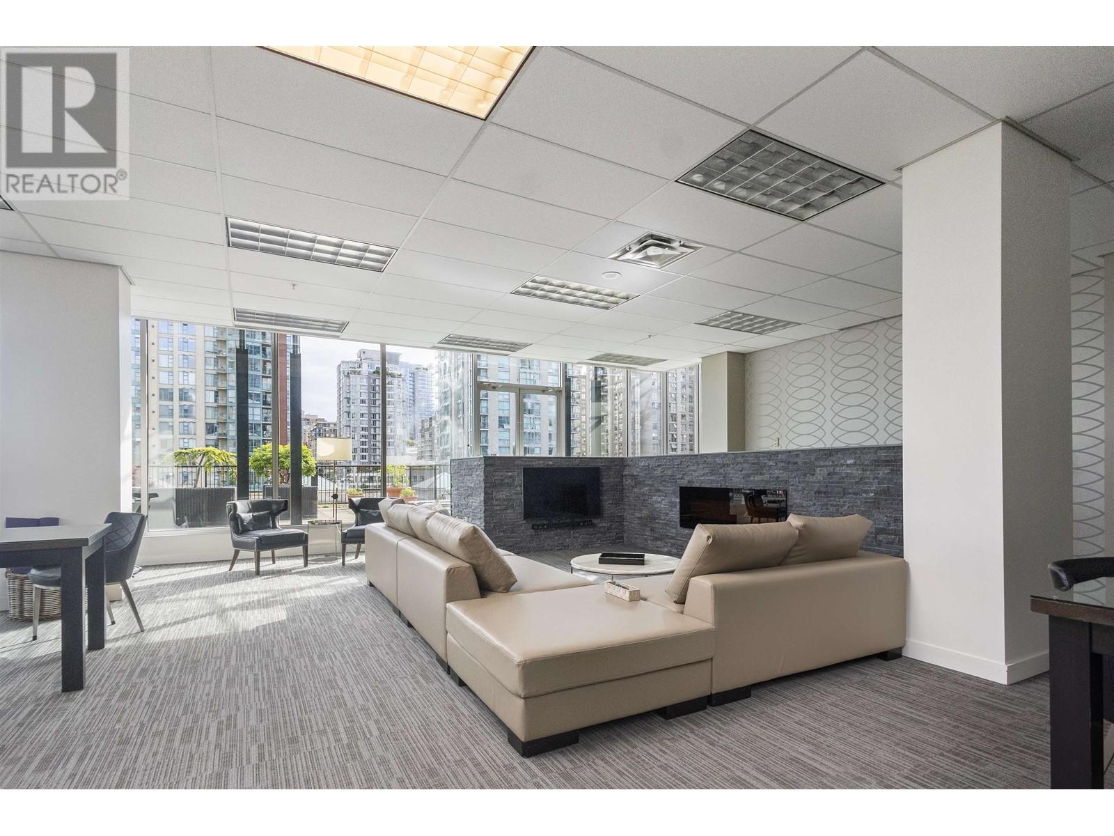 Listing Picture 22 of 25 : 2601 889 HOMER STREET, Vancouver / 溫哥華 - 魯藝地產 Yvonne Lu Group - MLS Medallion Club Member