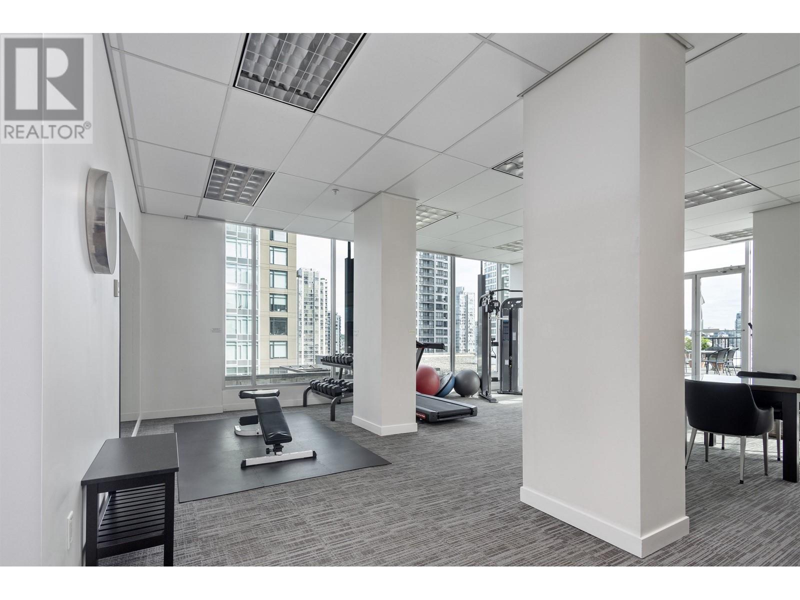 Listing Picture 23 of 25 : 2601 889 HOMER STREET, Vancouver / 溫哥華 - 魯藝地產 Yvonne Lu Group - MLS Medallion Club Member