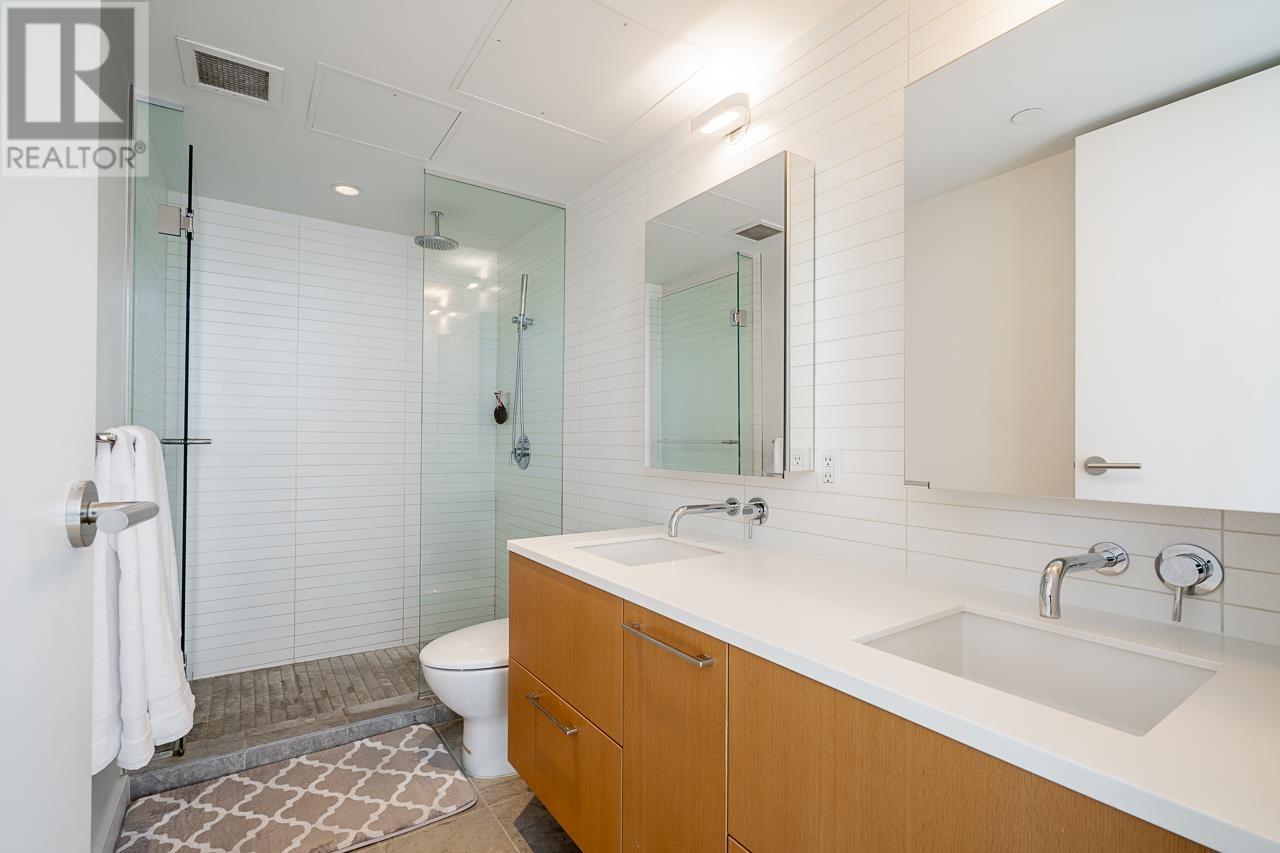 Listing Picture 21 of 37 : 778 W 6TH AVENUE, Vancouver / 溫哥華 - 魯藝地產 Yvonne Lu Group - MLS Medallion Club Member