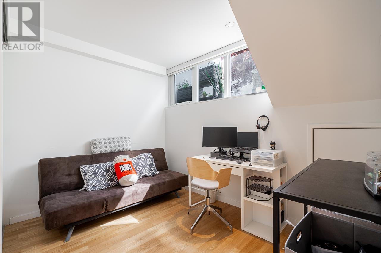 Listing Picture 26 of 37 : 778 W 6TH AVENUE, Vancouver / 溫哥華 - 魯藝地產 Yvonne Lu Group - MLS Medallion Club Member