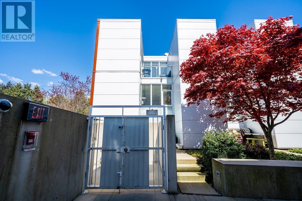 Listing Picture 32 of 37 : 778 W 6TH AVENUE, Vancouver / 溫哥華 - 魯藝地產 Yvonne Lu Group - MLS Medallion Club Member