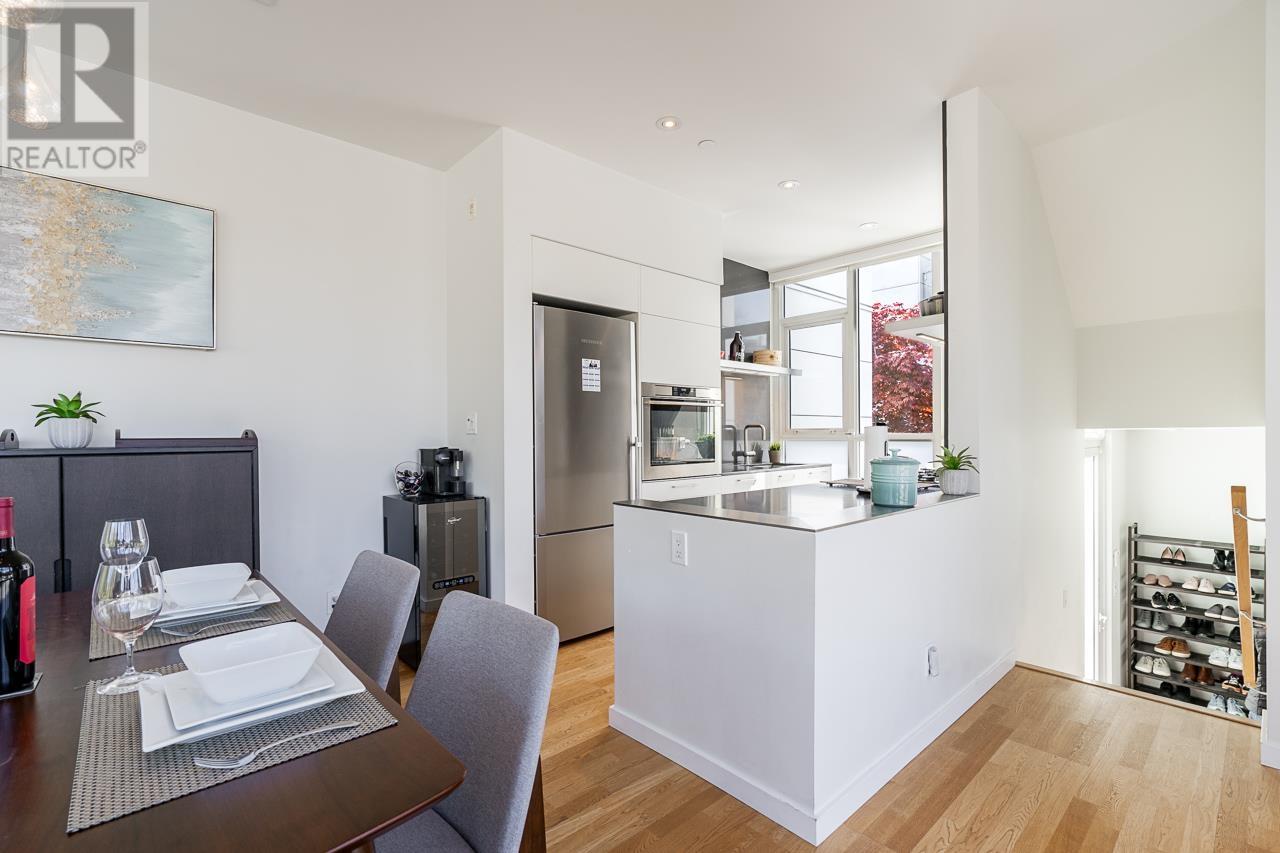 Listing Picture 9 of 37 : 778 W 6TH AVENUE, Vancouver / 溫哥華 - 魯藝地產 Yvonne Lu Group - MLS Medallion Club Member