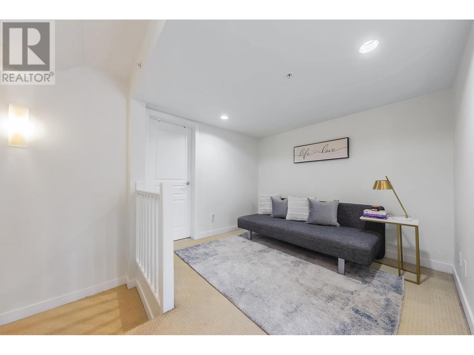 Listing Picture 12 of 33 : 1479 E KING EDWARD AVENUE, Vancouver / 溫哥華 - 魯藝地產 Yvonne Lu Group - MLS Medallion Club Member