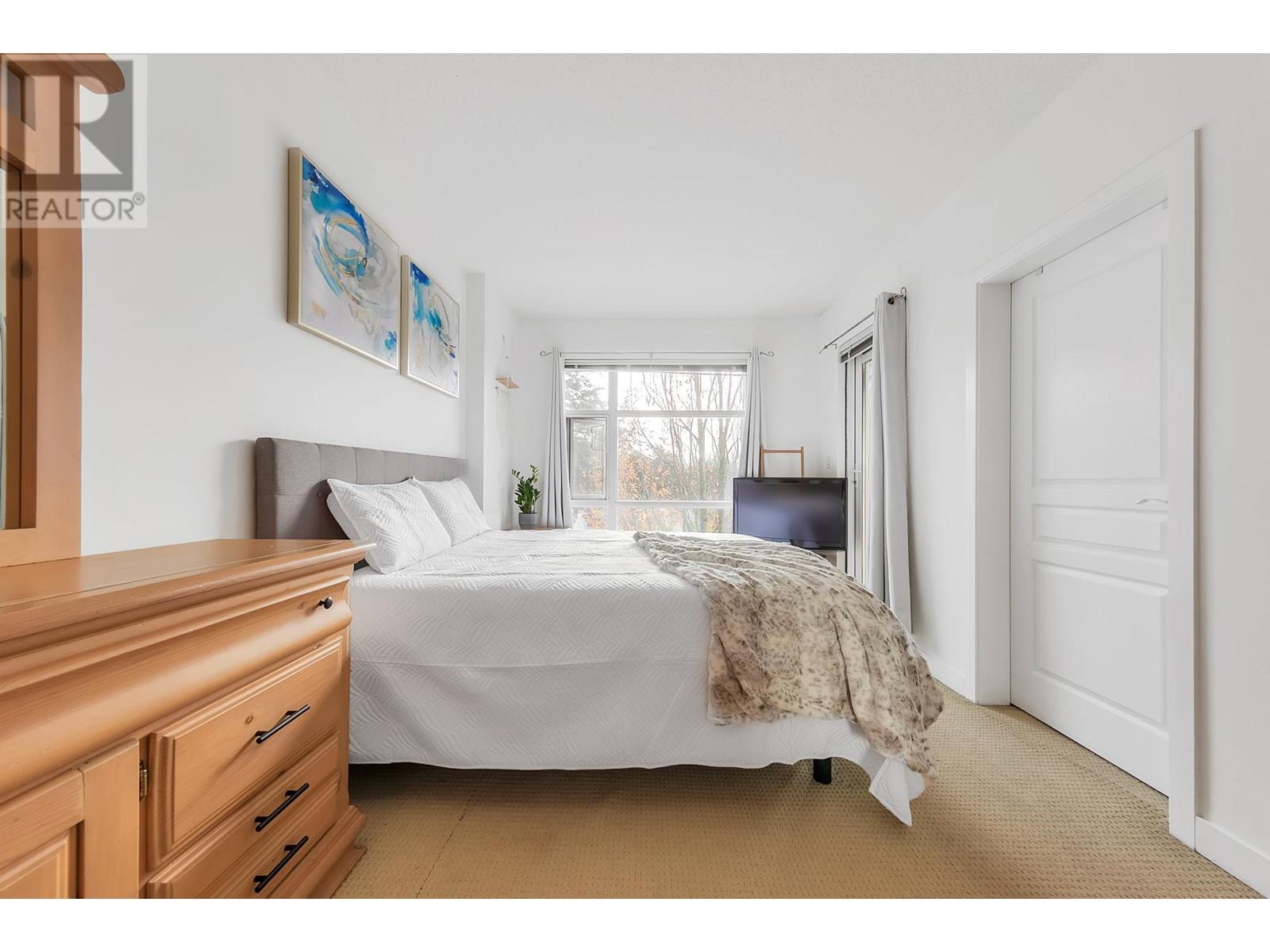 Listing Picture 19 of 33 : 1479 E KING EDWARD AVENUE, Vancouver / 溫哥華 - 魯藝地產 Yvonne Lu Group - MLS Medallion Club Member