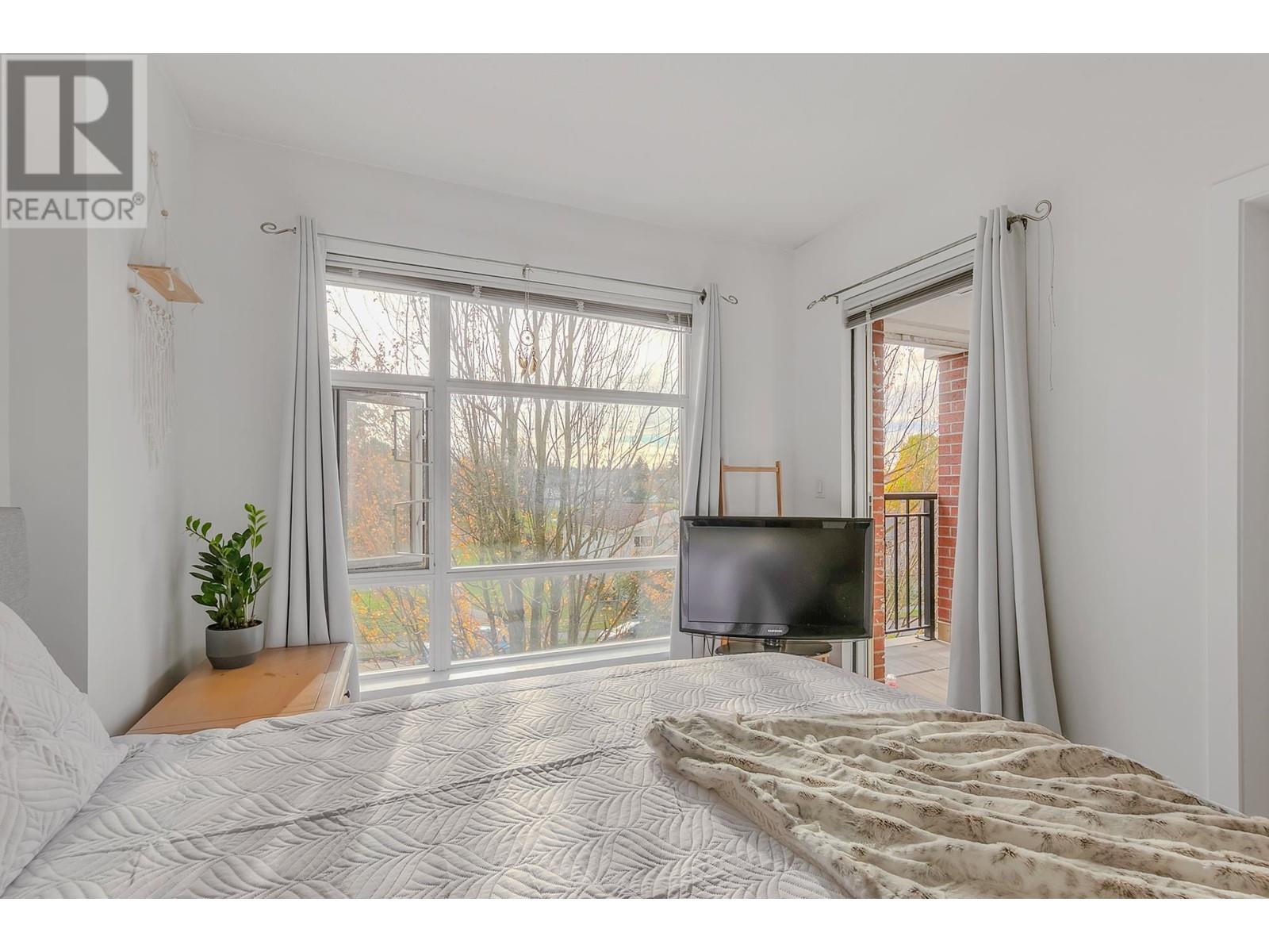 Listing Picture 22 of 33 : 1479 E KING EDWARD AVENUE, Vancouver / 溫哥華 - 魯藝地產 Yvonne Lu Group - MLS Medallion Club Member