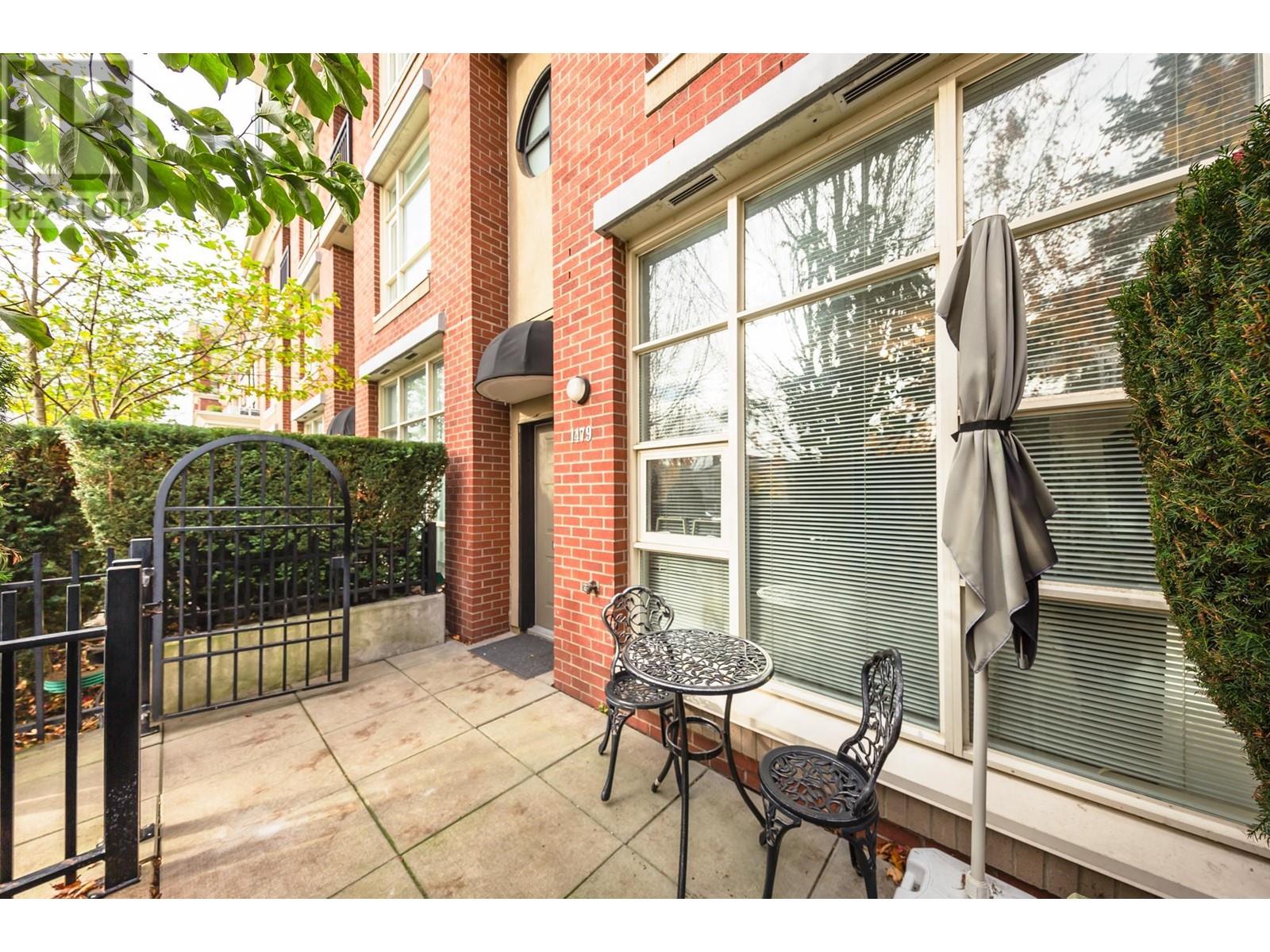 Listing Picture 27 of 33 : 1479 E KING EDWARD AVENUE, Vancouver / 溫哥華 - 魯藝地產 Yvonne Lu Group - MLS Medallion Club Member