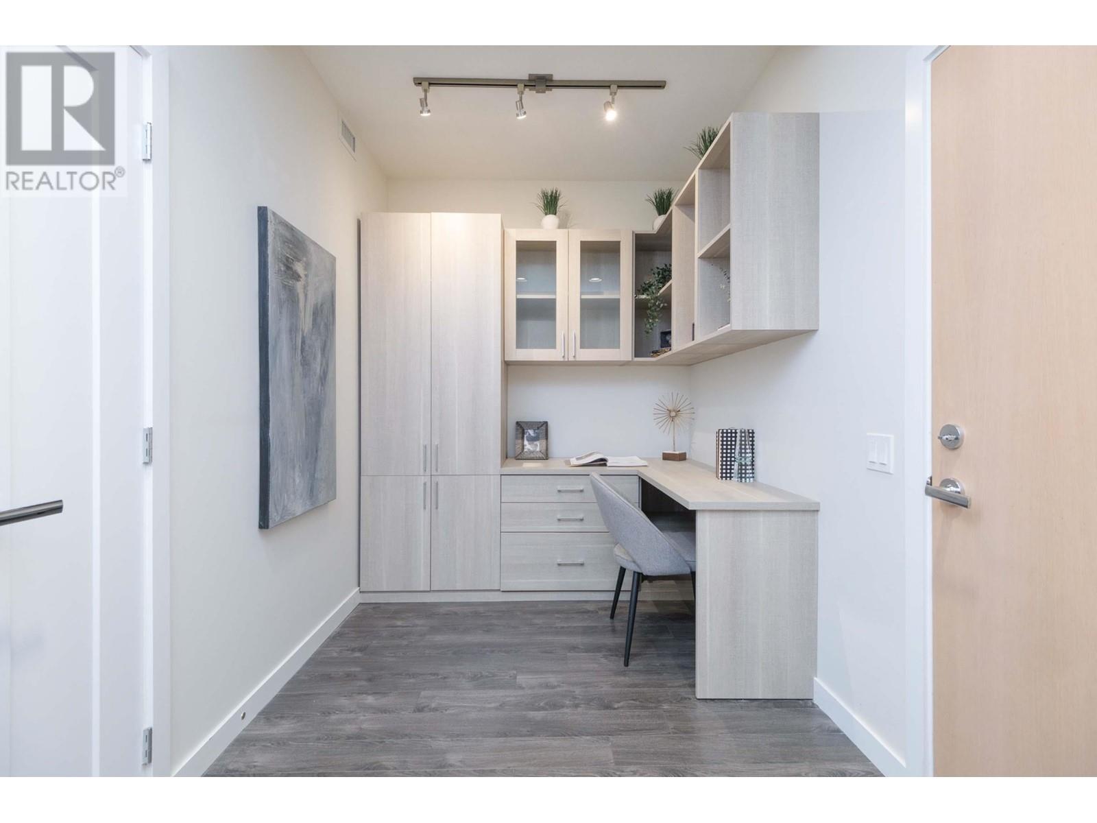 201 3873 Cates Landing Way, North Vancouver, British Columbia  V7G 0A6 - Photo 6 - R2955964