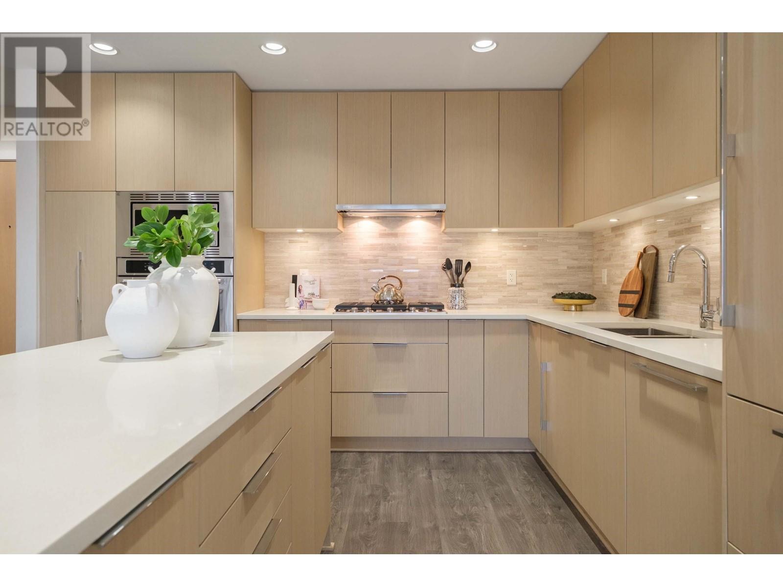 201 3873 Cates Landing Way, North Vancouver, British Columbia  V7G 0A6 - Photo 9 - R2955964