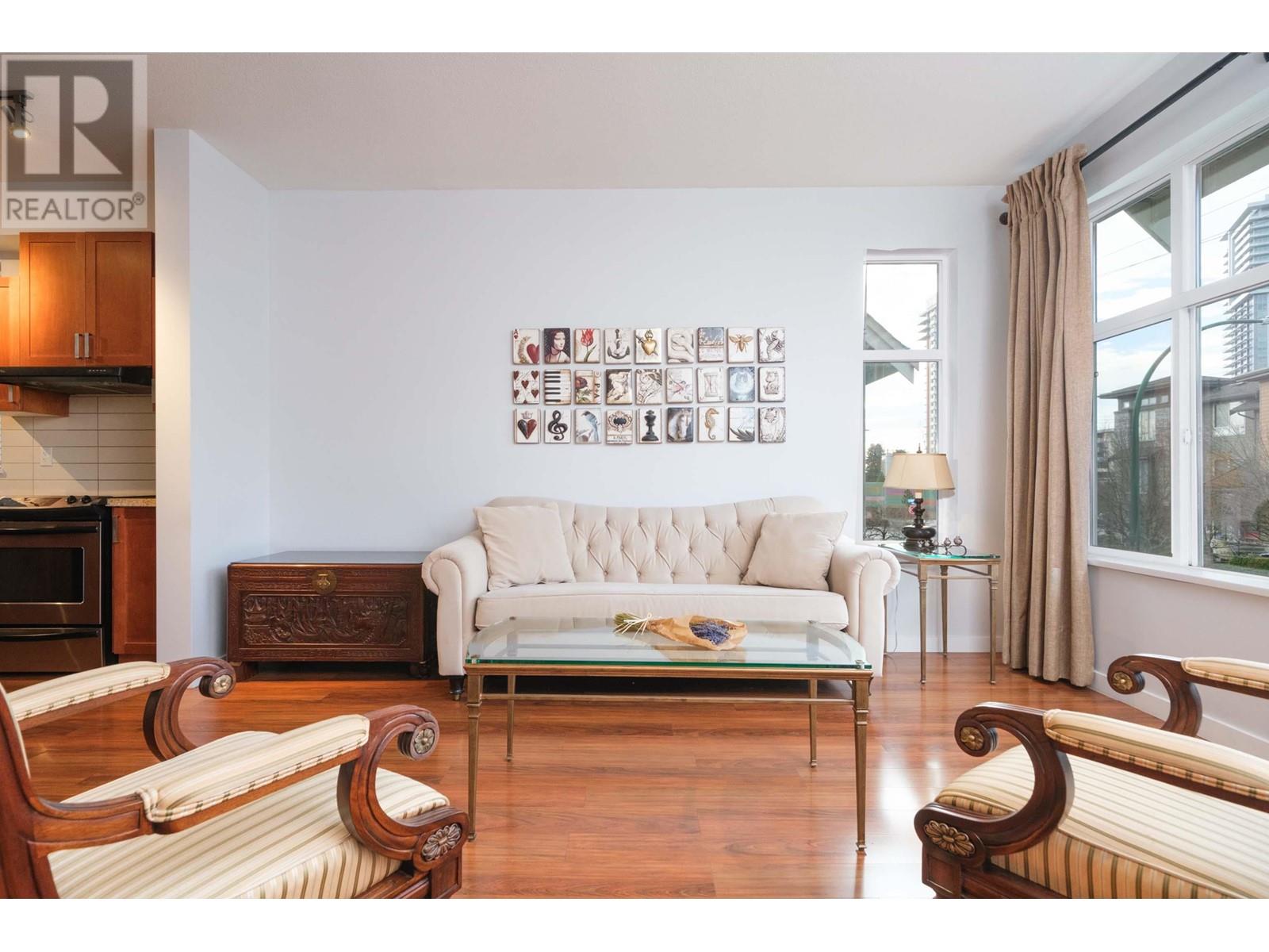 722 Orwell Street, North Vancouver, British Columbia  V7J 0A5 - Photo 11 - R2955994
