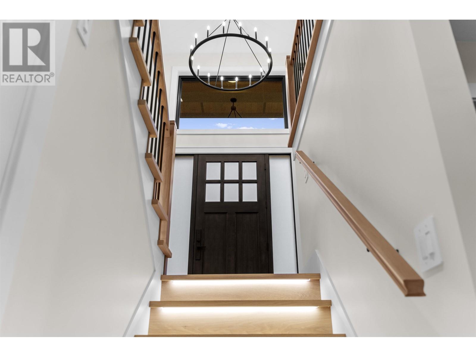 21996 Isaac Crescent, Maple Ridge, British Columbia  V2X 8N8 - Photo 40 - R2955935