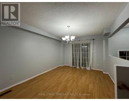 688 WARDEN AVENUE, toronto (clairlea-birchmount), Ontario