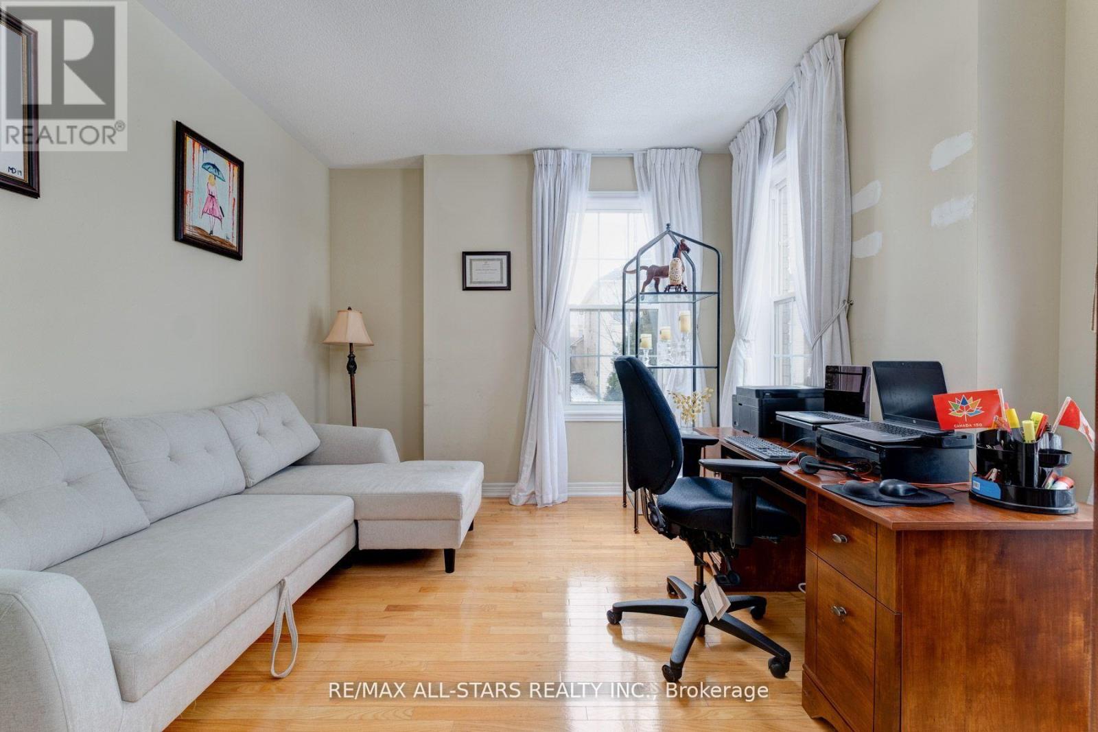 Property at 18 ORR FARM ROAD image 2