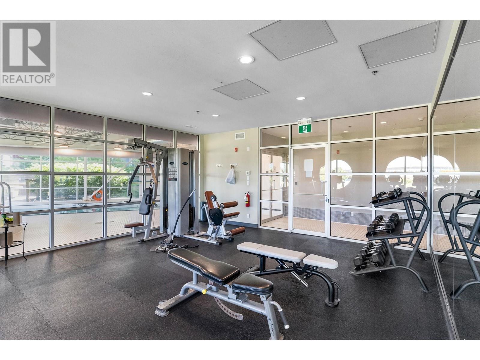 Listing Picture 26 of 29 : 209 10033 RIVER DRIVE, Richmond / 烈治文 - 魯藝地產 Yvonne Lu Group - MLS Medallion Club Member