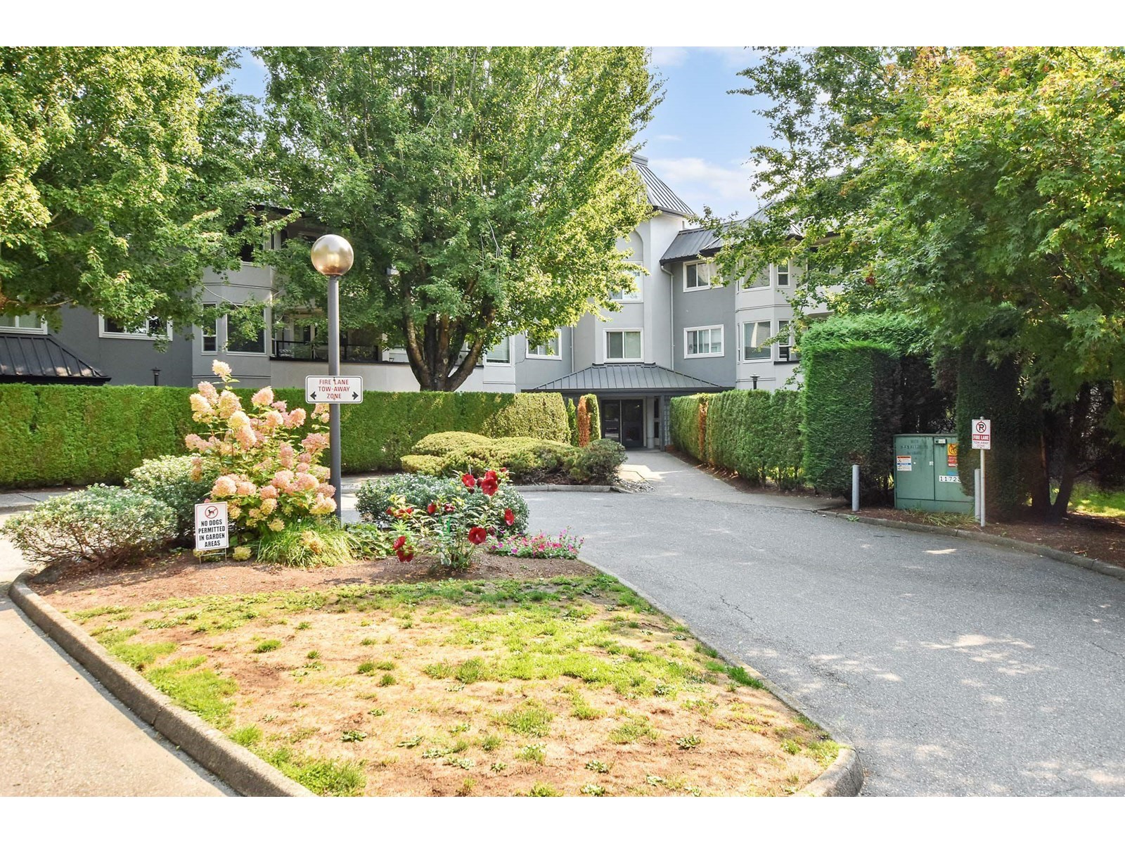 Property at 314 2700 MCCALLUM ROAD image 3