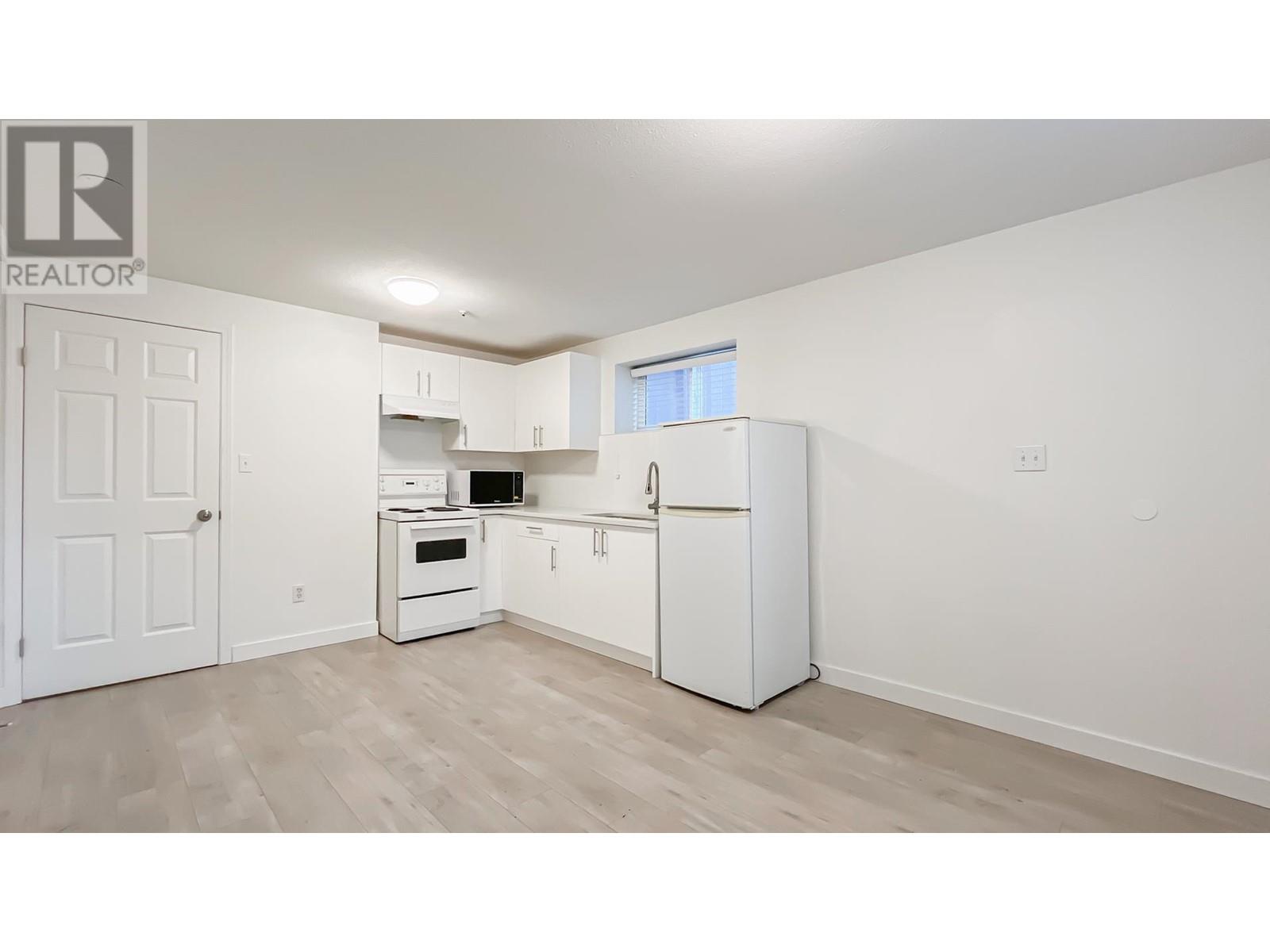 Listing Picture 29 of 40 : 736 E 55TH AVENUE, Vancouver / 溫哥華 - 魯藝地產 Yvonne Lu Group - MLS Medallion Club Member