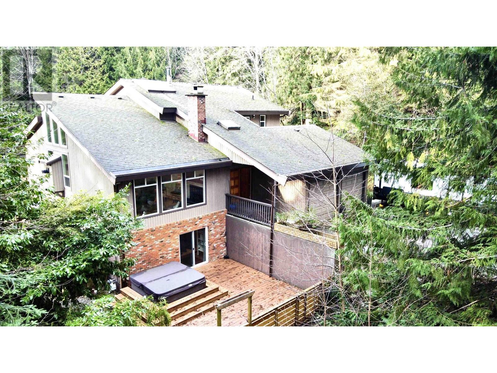 Property at 1525 PARK AVENUE image 1