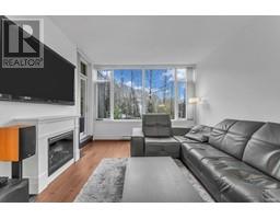 707 1415 PARKWAY BOULEVARD, Coquitlam, British Columbia