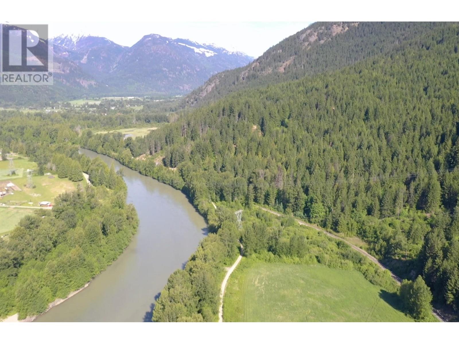 Lot 1 Pemberton Farm Road, Pemberton, British Columbia  V2L 2L0 - Photo 2 - R2827401