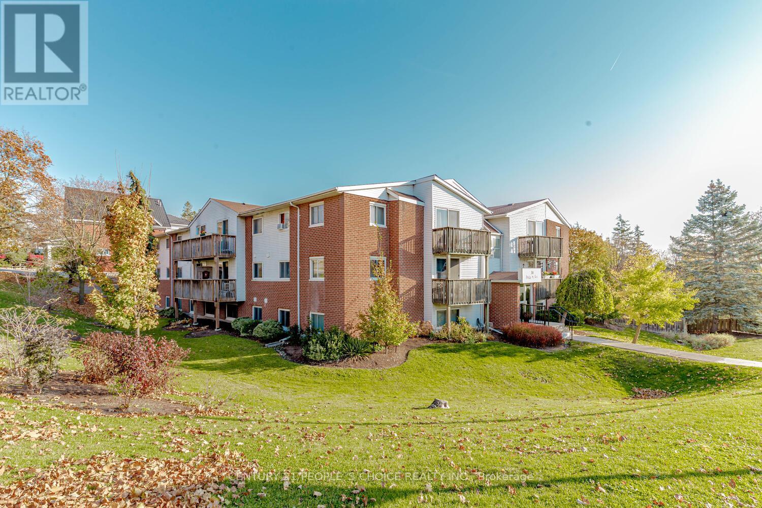 Property at 303 - 30 BRIDGE STREET image 1