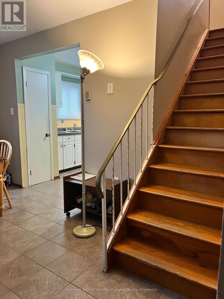 66-68 - 68 Almond Road, London, Ontario  N5Z 4C4 - Photo 14 - X11921417