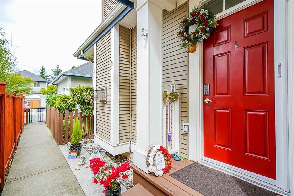 Property at 3 18055 70 AVENUE image 2