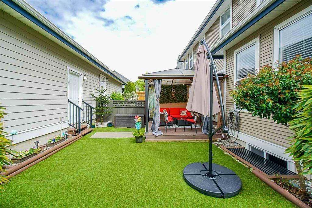 Property at 3 18055 70 AVENUE image 1