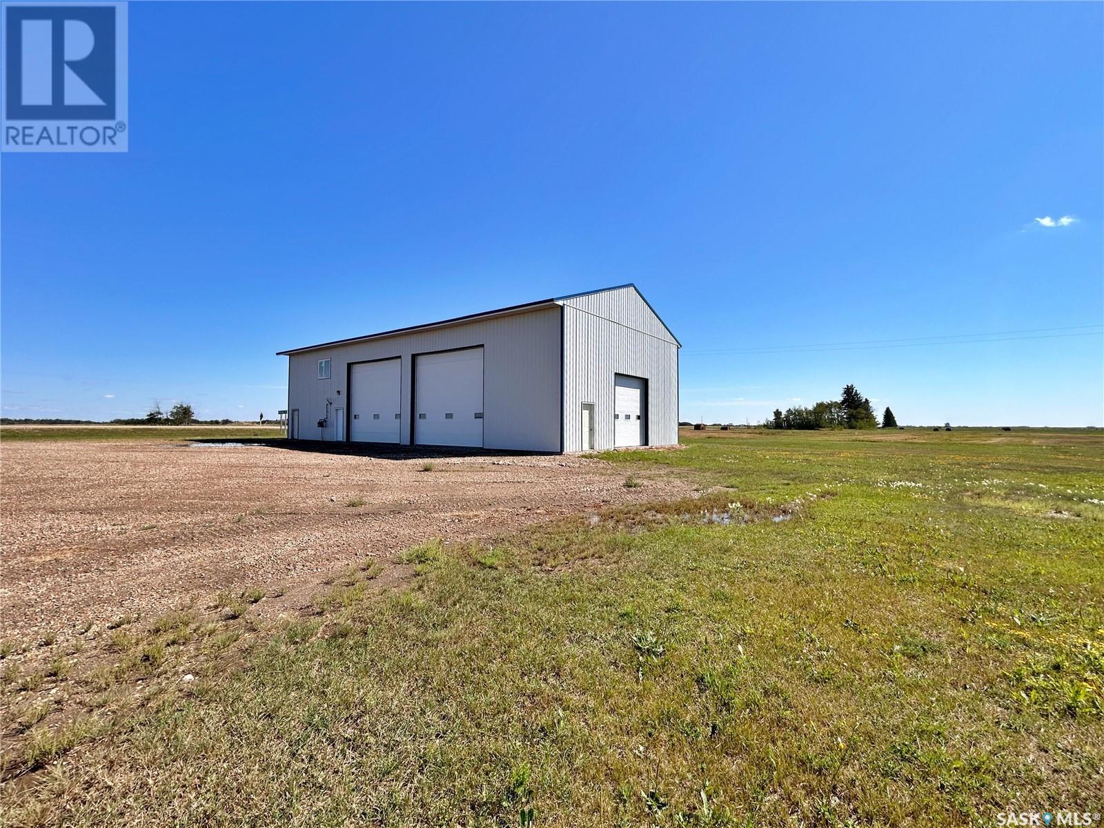 Highway 8 & 48 Shop, Fairlight, Saskatchewan  S0G 1M0 - Photo 2 - SK981610
