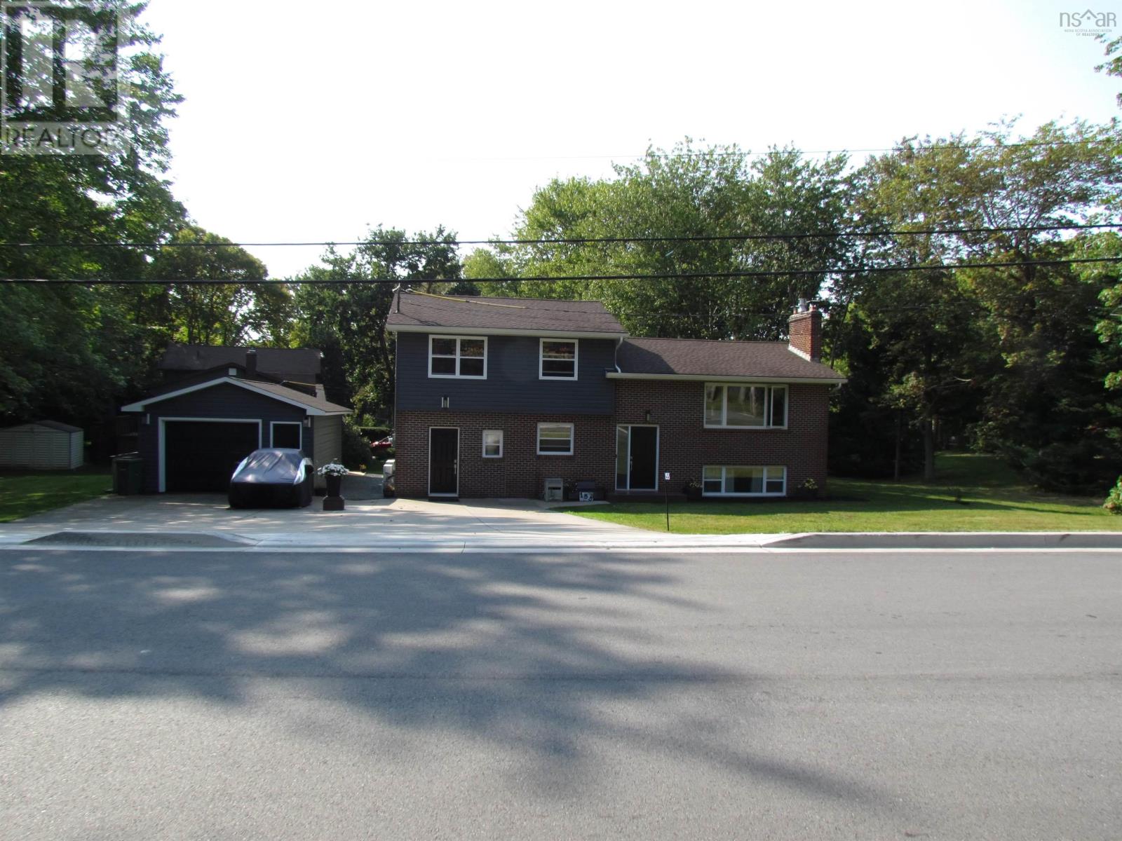 155 Howe Avenue, Fall River, Nova Scotia  B2T 1H7 - Photo 3 - 202422856