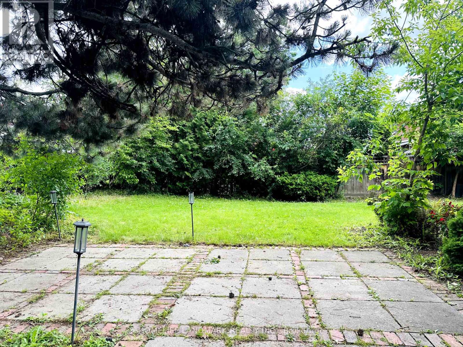 125 Bannatyne Drive, Toronto (St. Andrew-Windfields), Ontario  M2L 2P5 - Photo 37 - C11923136