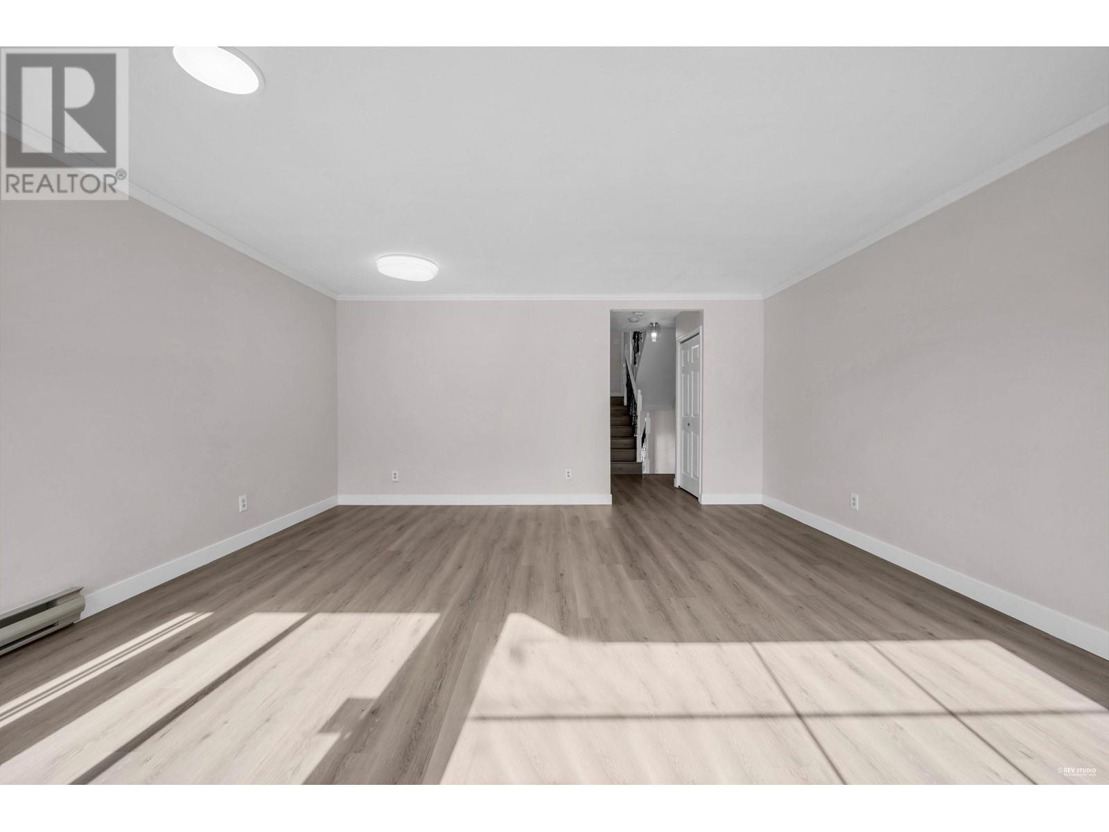 18 1318 Brunette Avenue, Coquitlam, British Columbia  V3K 6R1 - Photo 7 - R2956025