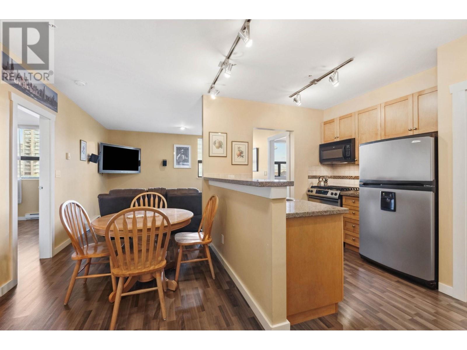 616 615 Belmont Street, New Westminster, British Columbia  V3M 6A1 - Photo 1 - R2956066