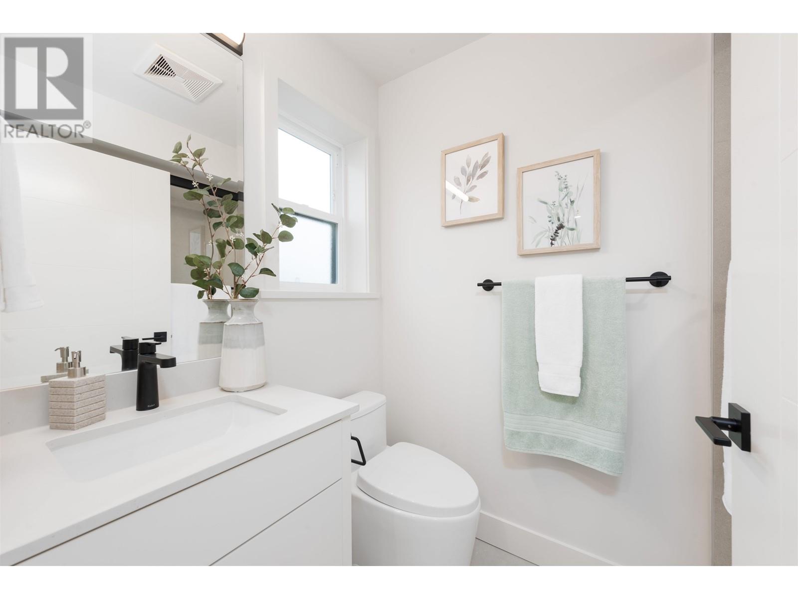 3349 Kaslo Street, Vancouver, British Columbia  V5M 2R1 - Photo 18 - R2956121