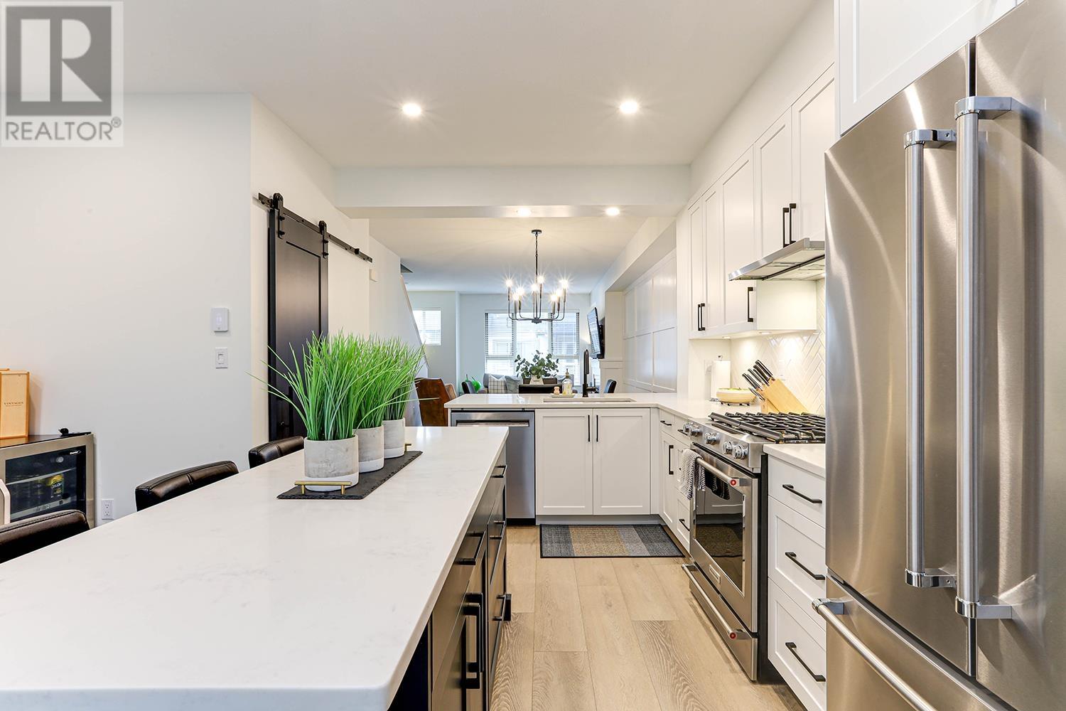 9 3065 Dayanee Springs Boulevard, Coquitlam, British Columbia V3E 0A5 - Photo 18 - R2956125