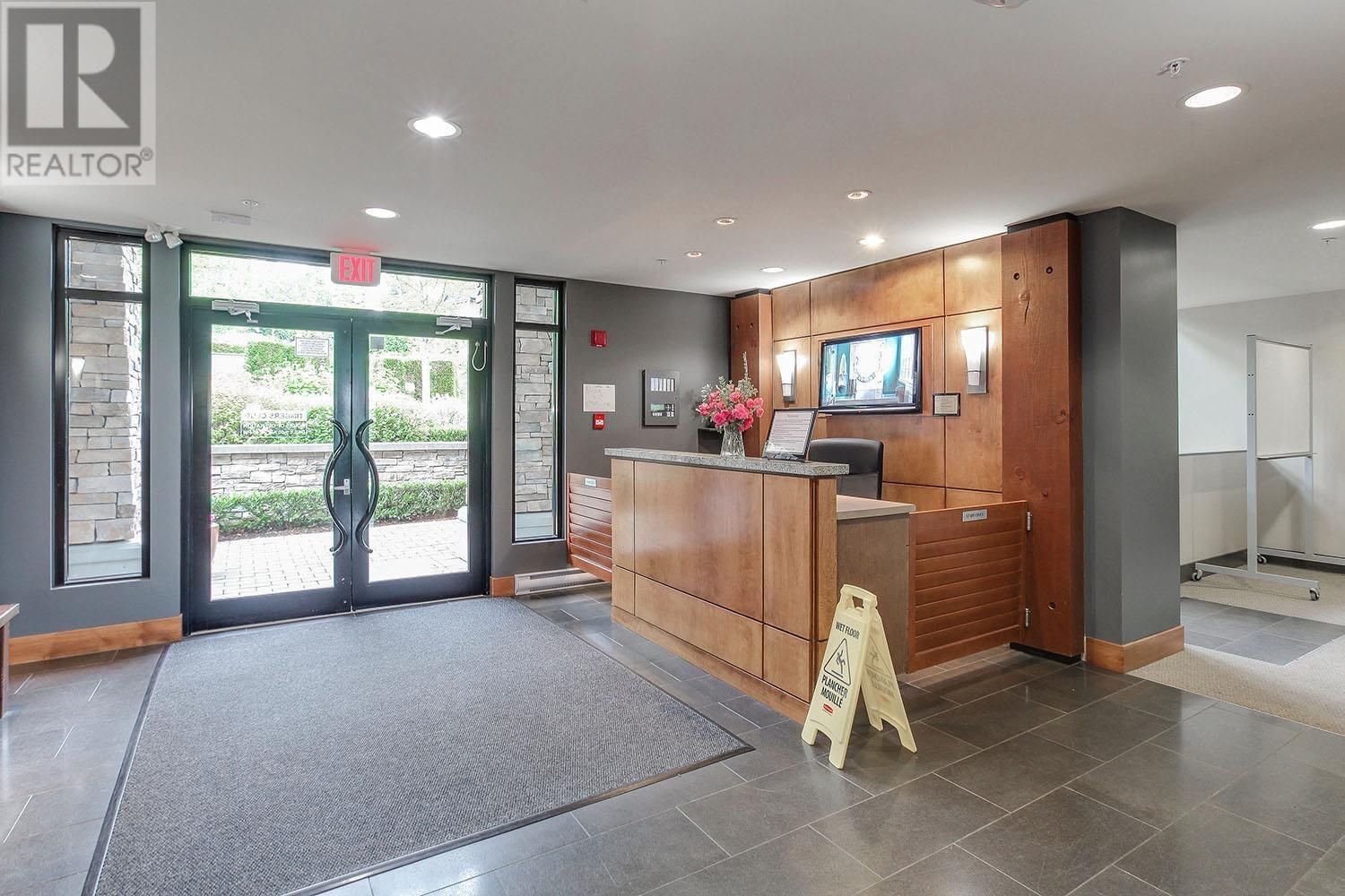 9 3065 Dayanee Springs Boulevard, Coquitlam, British Columbia V3E 0A5 - Photo 36 - R2956125