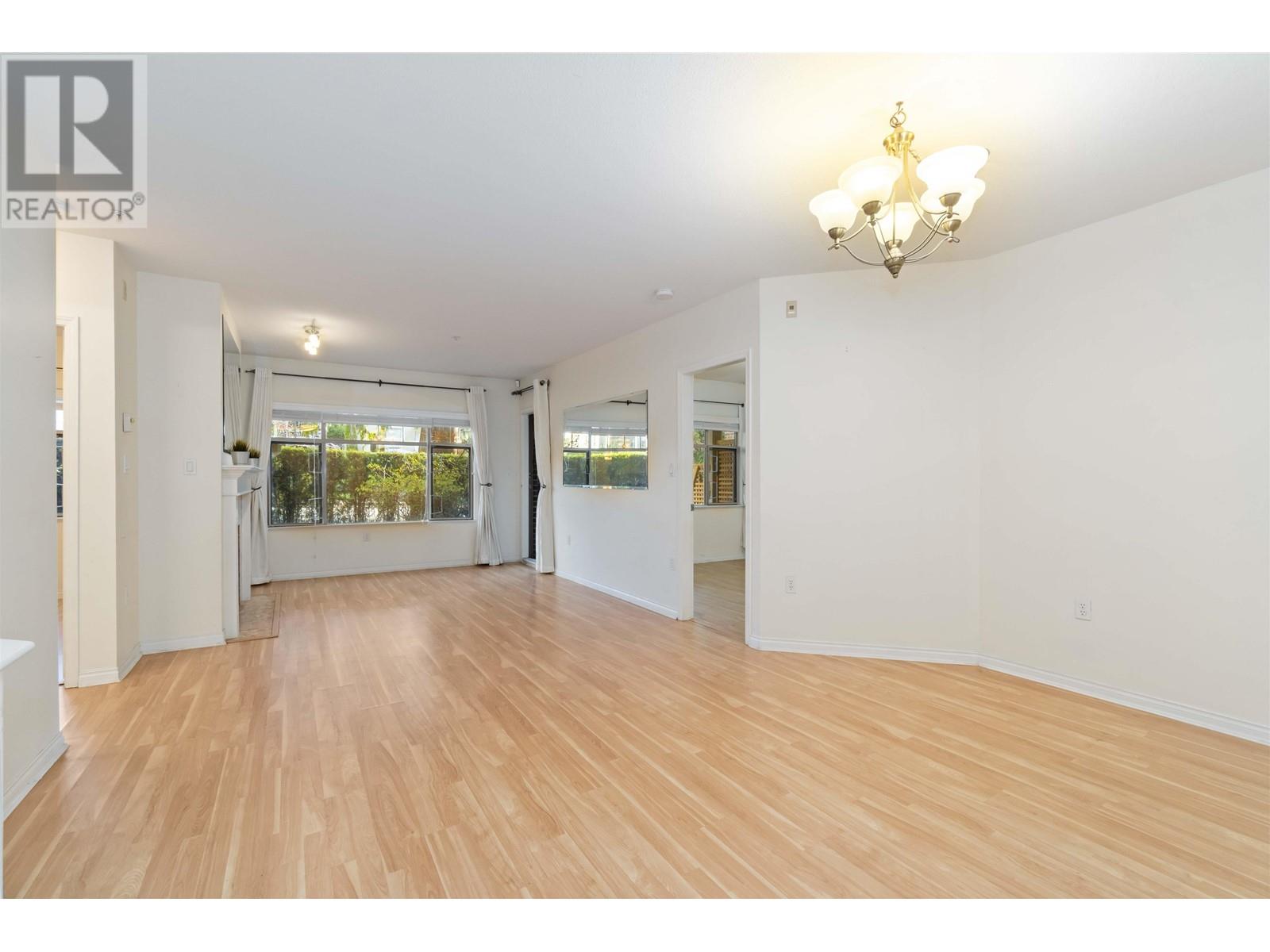 311 2059 Chesterfield Avenue, North Vancouver, British Columbia V7M 2P4 - Photo 2 - R2956159