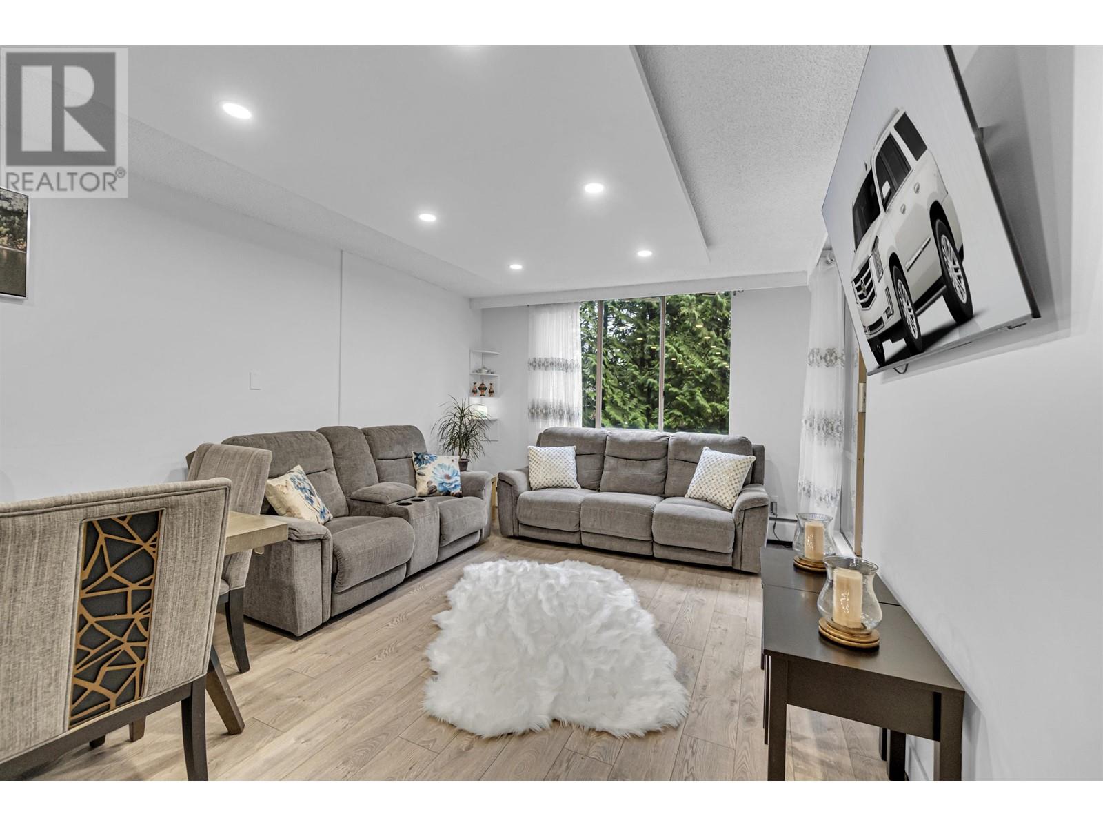 505 2012 Fullerton Avenue, North Vancouver, British Columbia V7P 3E3 - Photo 13 - R2956126