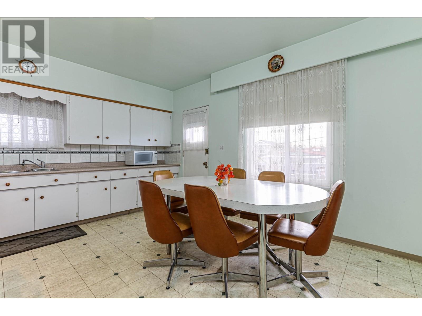 2828 Turner Street, Vancouver, British Columbia  V5K 2G5 - Photo 10 - R2956151
