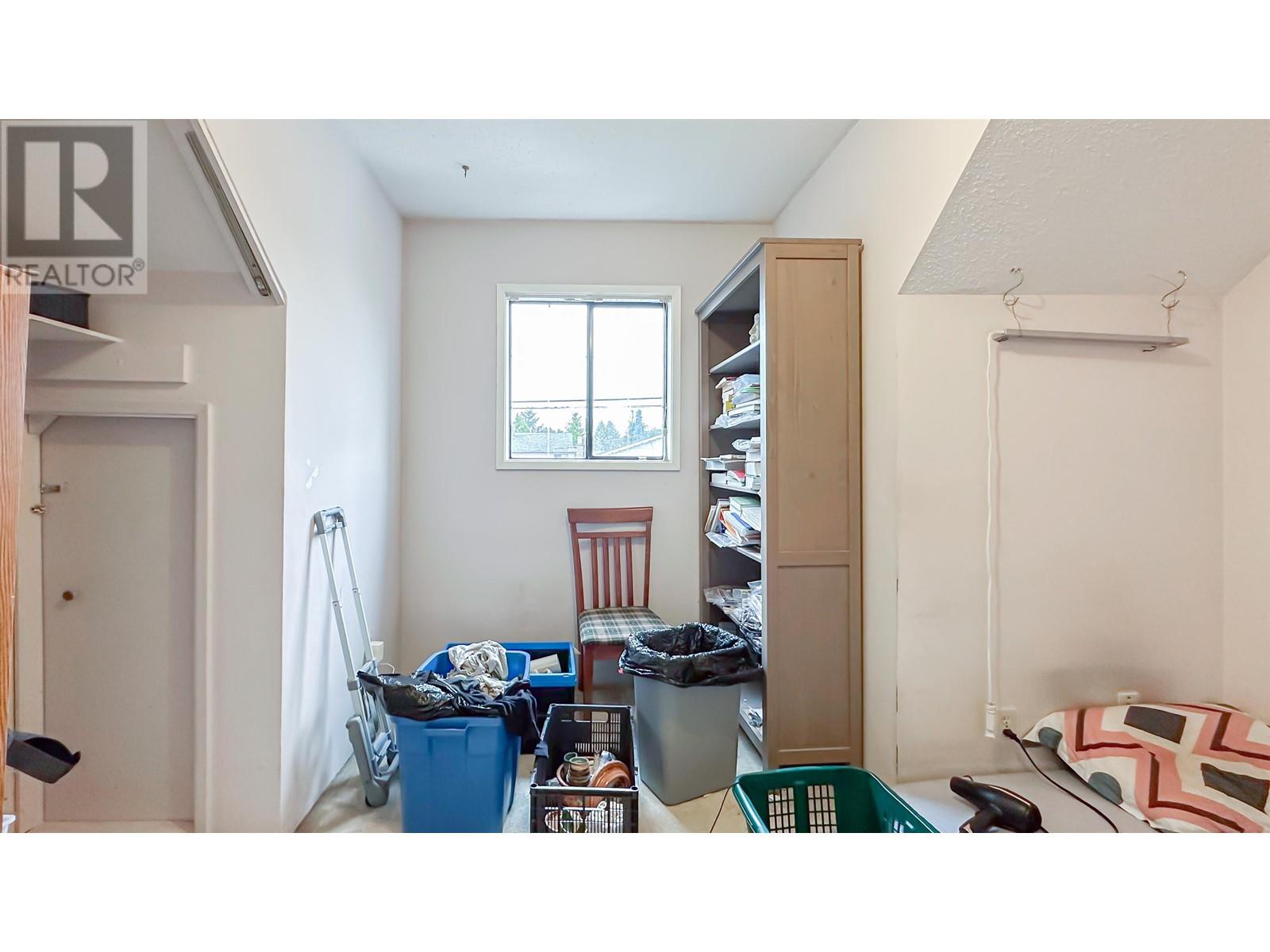 Listing Picture 27 of 39 : 9660 FRANCIS ROAD, Richmond / 烈治文 - 魯藝地產 Yvonne Lu Group - MLS Medallion Club Member