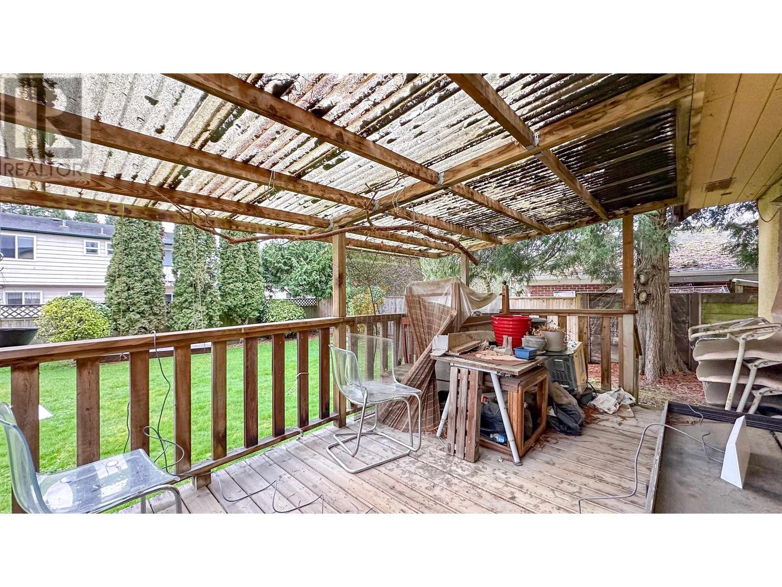 Listing Picture 33 of 39 : 9660 FRANCIS ROAD, Richmond / 烈治文 - 魯藝地產 Yvonne Lu Group - MLS Medallion Club Member