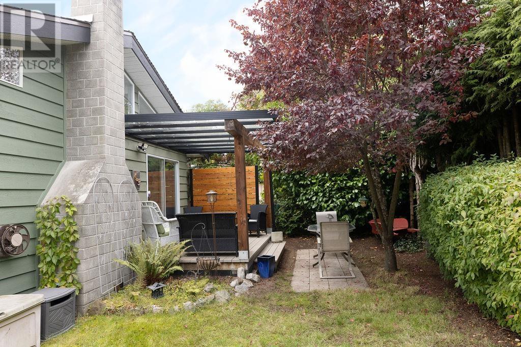 5796 Medusa Street, Sechelt, British Columbia  V0N 3A0 - Photo 38 - R2936027