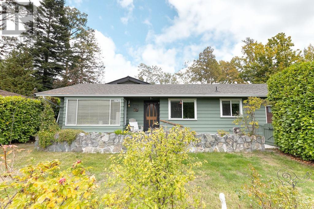 5796 Medusa Street, Sechelt, British Columbia  V0N 3A0 - Photo 39 - R2936027