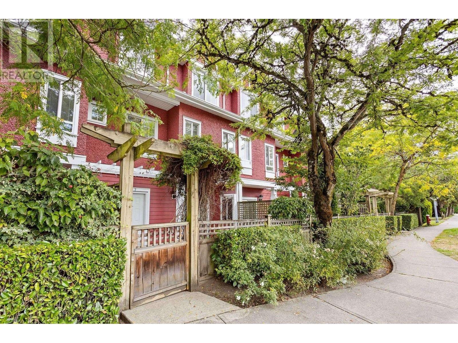 Listing Picture 38 of 39 : 7 9020 DIXON AVENUE, Richmond / 烈治文 - 魯藝地產 Yvonne Lu Group - MLS Medallion Club Member