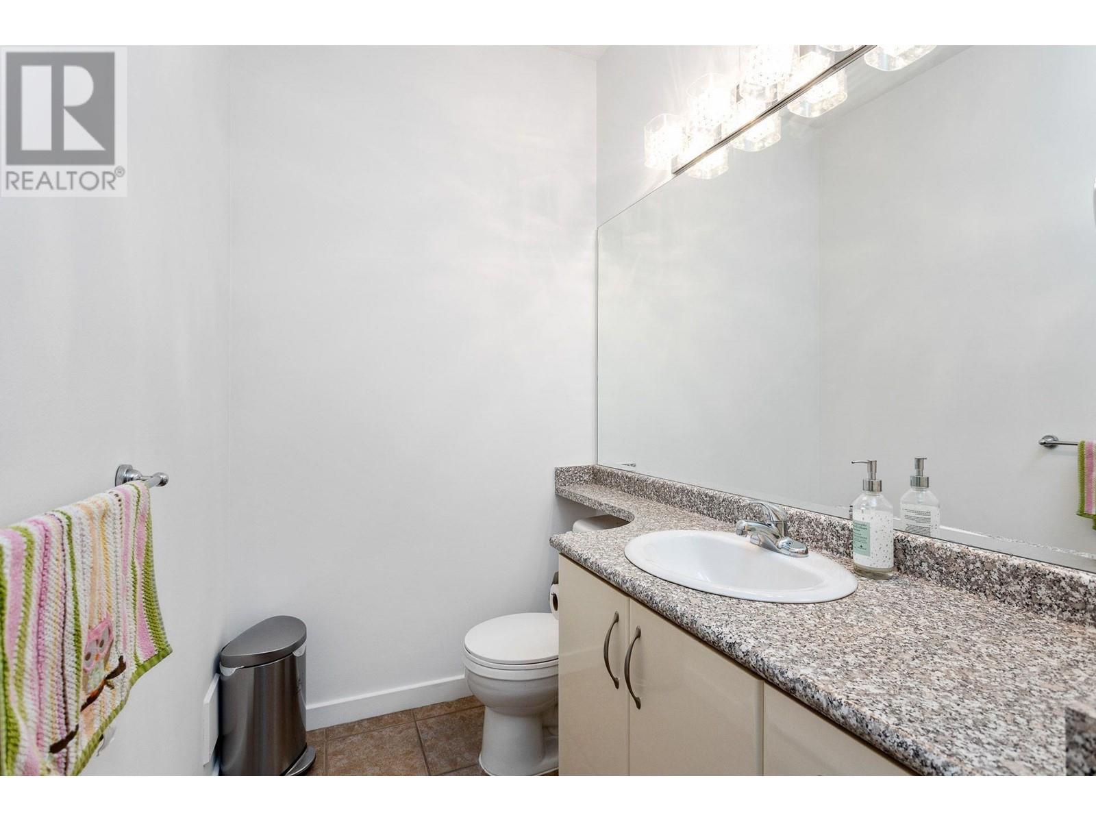 Listing Picture 14 of 39 : 7 9020 DIXON AVENUE, Richmond / 烈治文 - 魯藝地產 Yvonne Lu Group - MLS Medallion Club Member