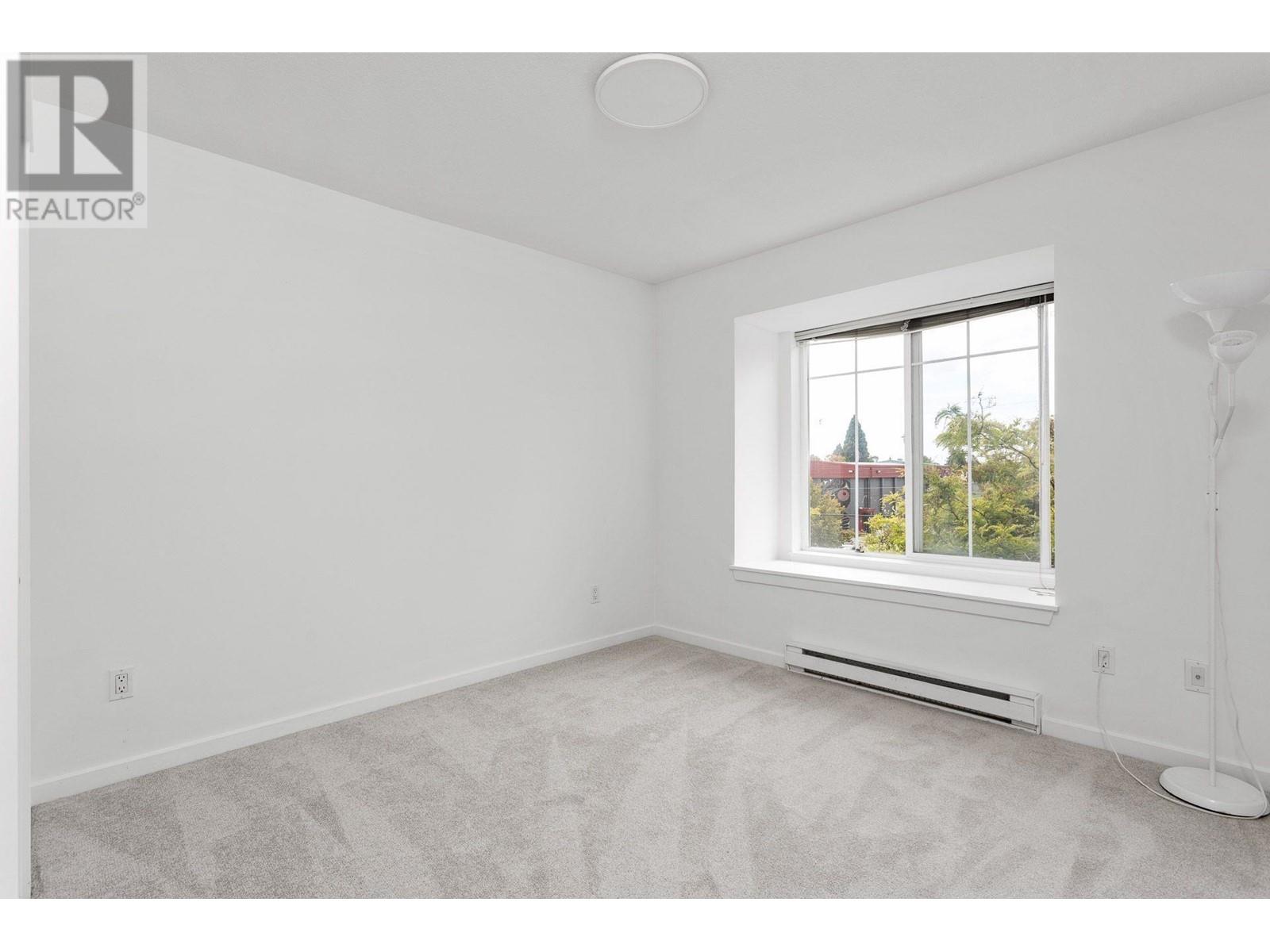 Listing Picture 24 of 39 : 7 9020 DIXON AVENUE, Richmond / 烈治文 - 魯藝地產 Yvonne Lu Group - MLS Medallion Club Member